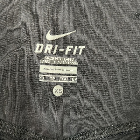 Nike Dri Fit cropped leggings xsmall - Picture 2 of 2